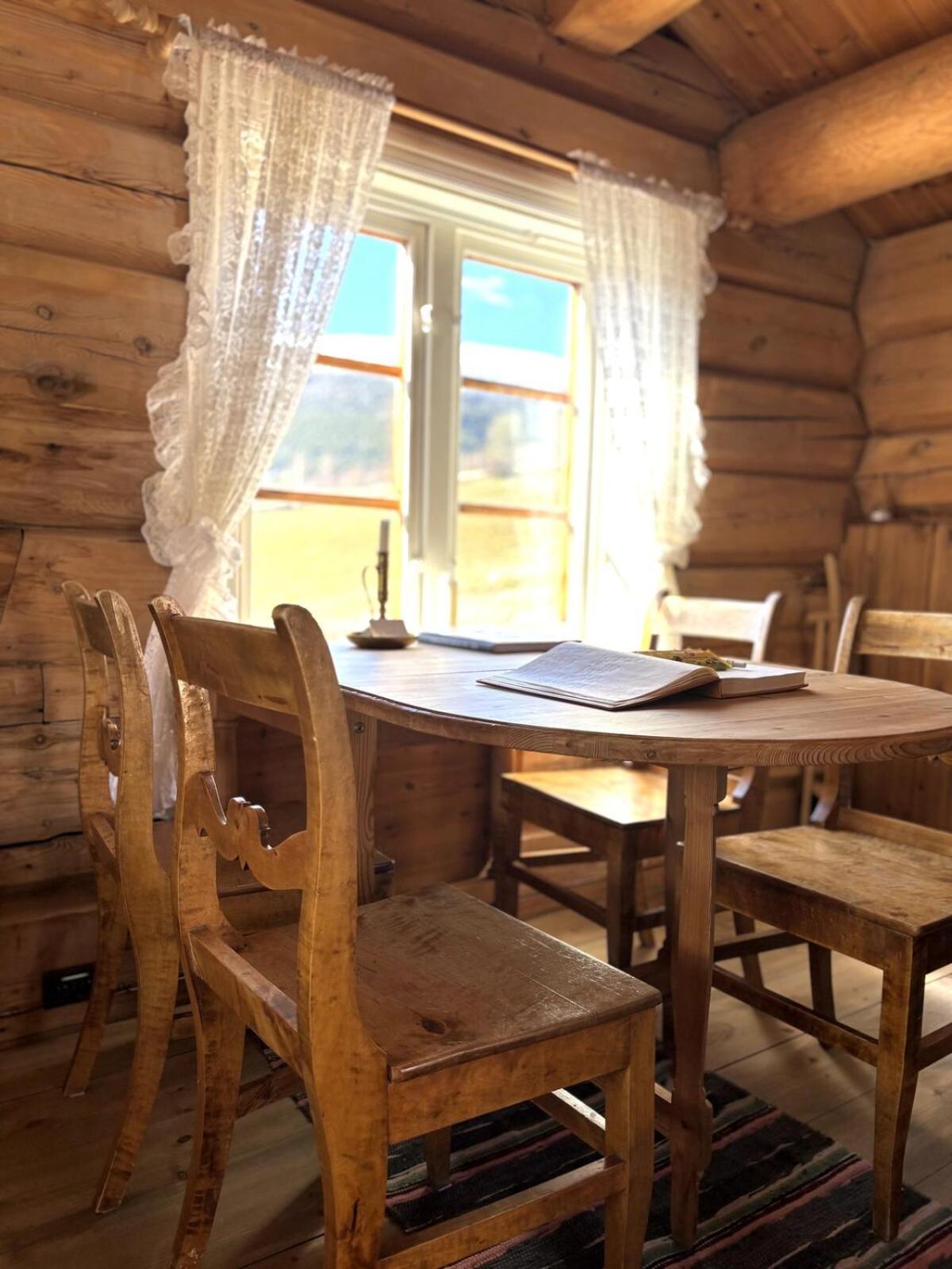 Stallen - Koselig Lite Hus Pa Gardstun Skjåk Dış mekan fotoğraf